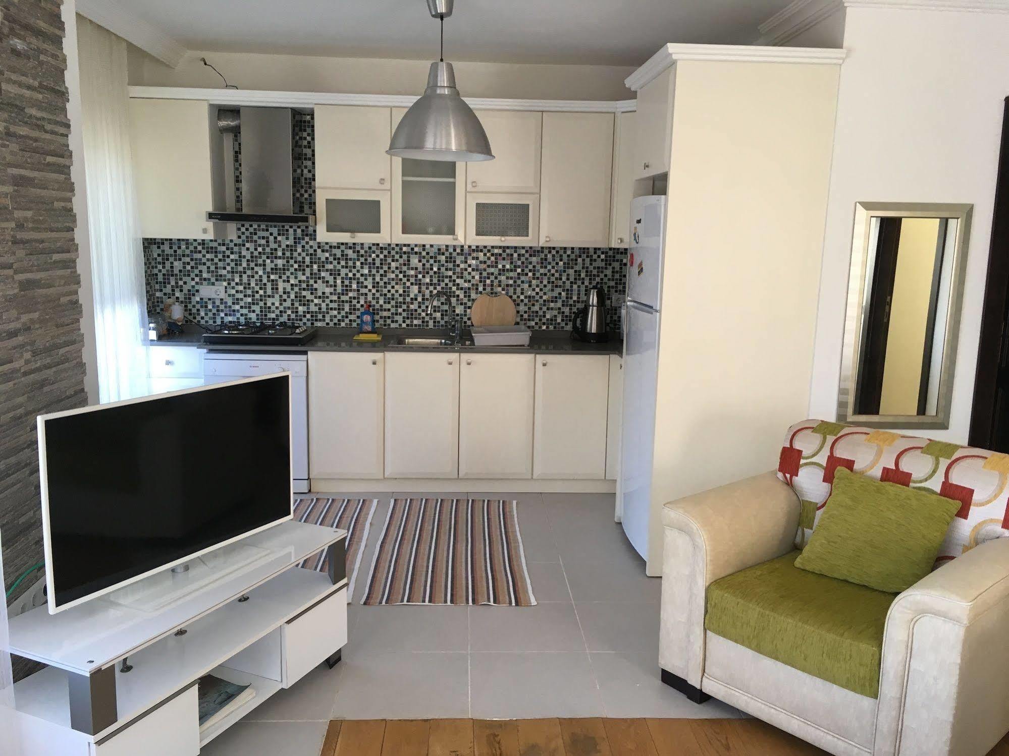 Derya Beach Apartment Kaş Eksteriør billede